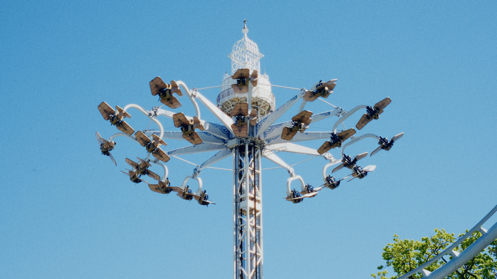 Star-flyer ride against a blue sky at Liseberg